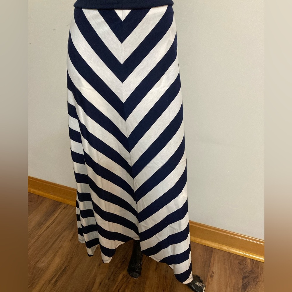 Navy and White Striped Maxi Skirt
Item# TSsk13